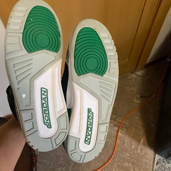 Jordan 3 retro pine green - Picture 3 of 4